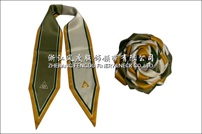真絲雙層尖角長巾，農業發展銀行.jpg